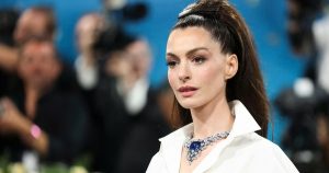 Thưởng tân thủ F168 và câu chuyện vượt qua nghịch cảnh của Anne Hathaway